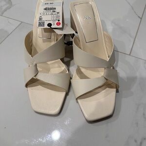 Zara never worn sandals size 36 6 in us size